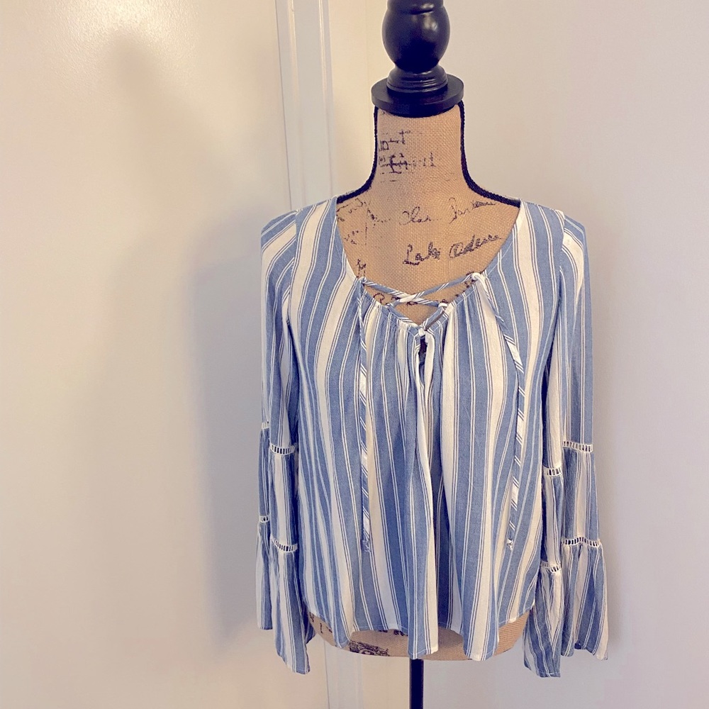 Hollister Blouse XS